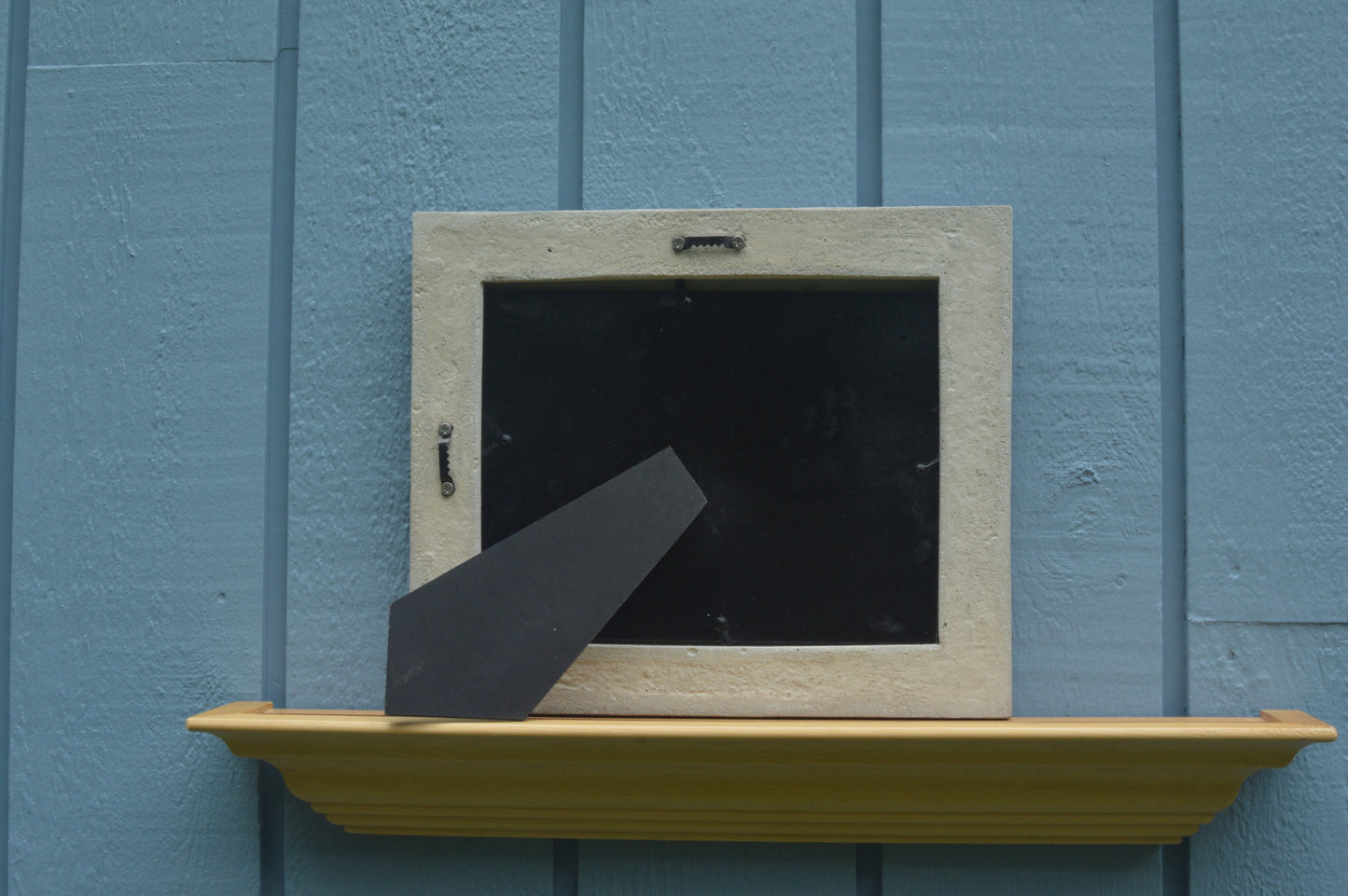 Concrete Picture Frame - Modern